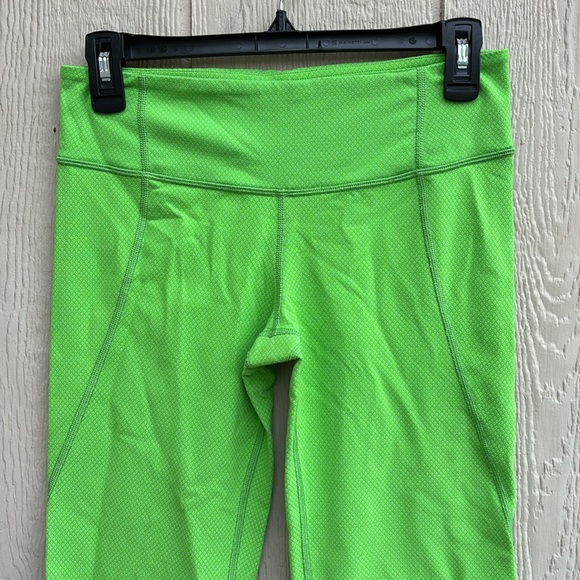 RARE Lululemon Gather & Crow Crop leggings pants Frond green slit calves size 6 - Picture 5 of 7